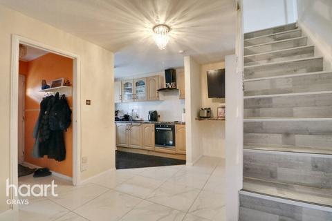 2 Erith Court, Purfleet-on-thames, RM19 1GH