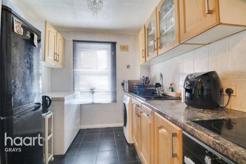 2 Erith Court, Purfleet-on-thames, RM19 1GH