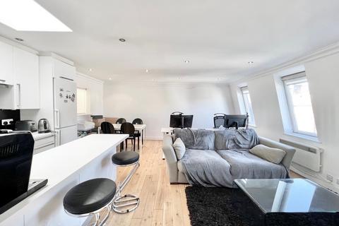 1 bedroom flat to rent, Marlborough House, London NW3