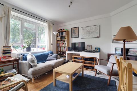 2 bedroom terraced house for sale, Greenleaf Close, Tulse Hill, London SW2