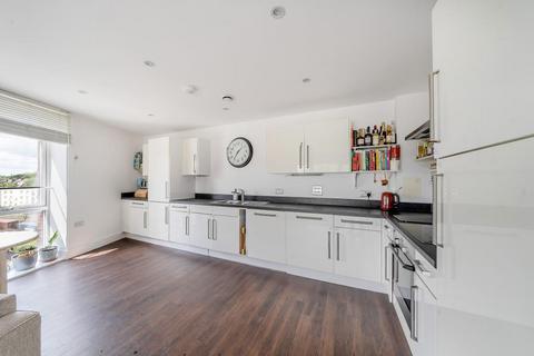 2 bedroom apartment to rent, Loudoun Road,  South Hampstead,  NW8