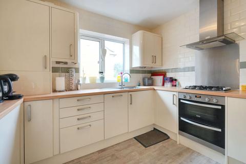 3 bedroom semi-detached house for sale, Tudor Avenue, Maidstone, ME14