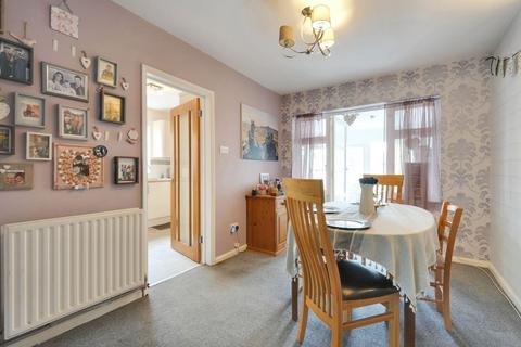 3 bedroom semi-detached house for sale, Tudor Avenue, Maidstone, ME14