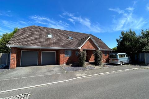 4 bedroom bungalow for sale, Pelican Mead, Hightown, Ringwood, Hampshire, BH24