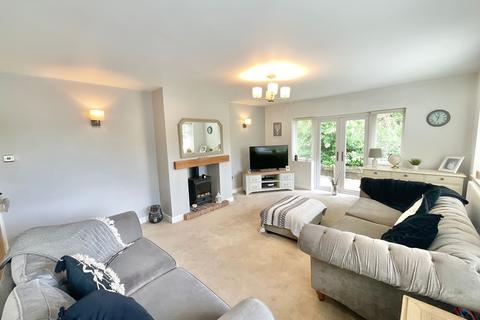 4 bedroom detached house for sale, Old Road, Wrinehill, CW3