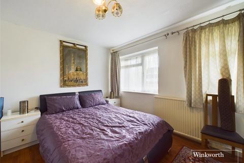 2 bedroom end of terrace house for sale, Sunningdale Gardens, London NW9