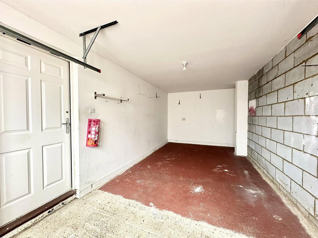 Integral Garage