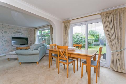 66 Cranbrook Drive, Maidenhead, SL6 6SS