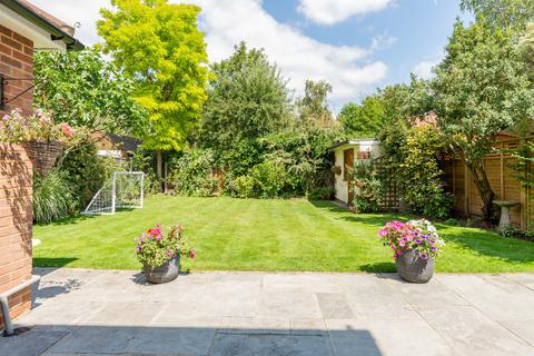 undefined, Sidney Road, Walton-on-Thames, KT12