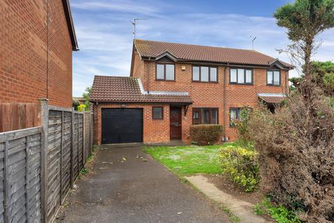 3 Kendal Close, Gunthorpe, Peterborough, PE4 7GN