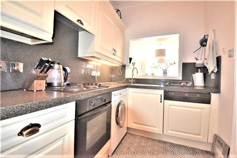 2 bedroom apartment for sale, Daltons Road, Crockenhill, Swanley