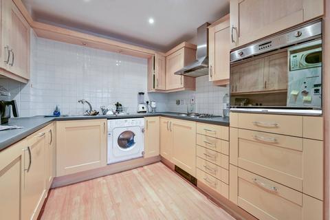 1 bedroom flat to rent, .London Road, Norbury, London, SW16