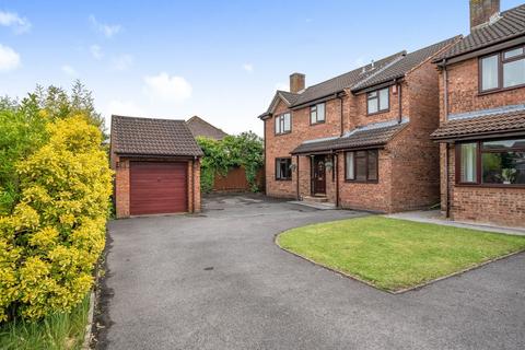 4 bedroom detached house for sale, Ambridge Close, Street, BA16