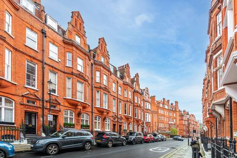 undefined, Draycott Place, Sloane Square, London, SW3