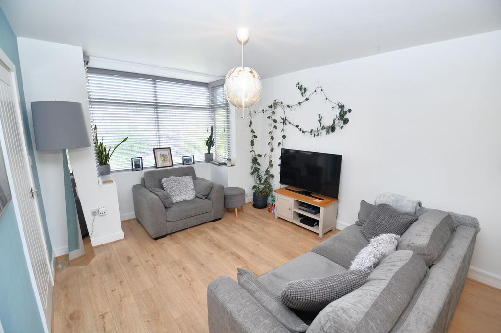 Lostock Road, Salford, M5 3 bed semidetached house for sale £255,000