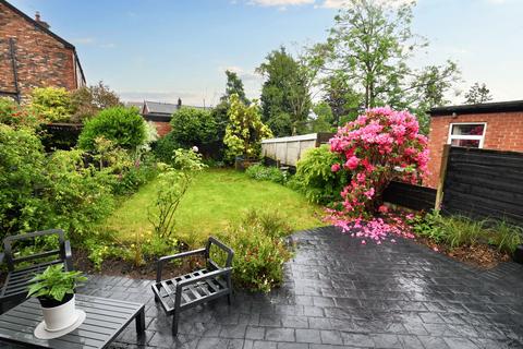 38 Lostock Road, Salford, M5 5LH