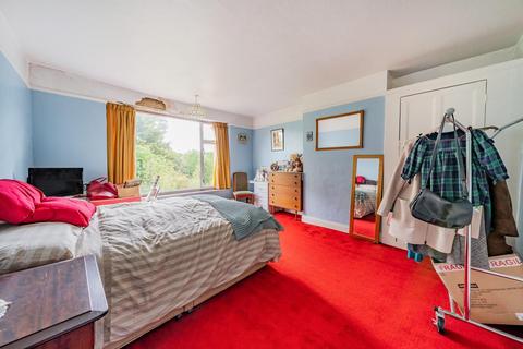 4 bedroom semi-detached house for sale, Celtic Avenue, Bromley