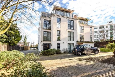 2 bedroom flat to rent, Taymount Rise Forest Hill SE23