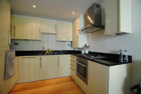 2 bedroom flat to rent, Taymount Rise Forest Hill SE23