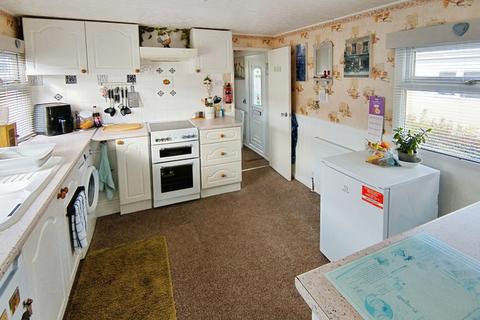 1 bedroom park home for sale, South Avenue, Skegness PE25