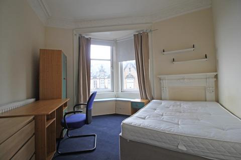 4 bedroom flat to rent, Barnton Street, Stirling, FK8