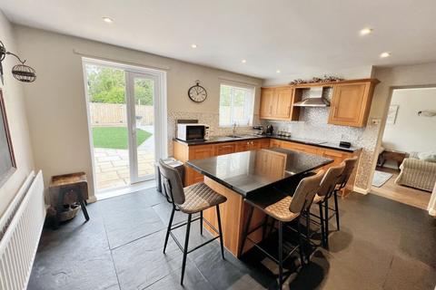 37 Ashbourne Drive, Coxhoe, Durham, DH6 4SW