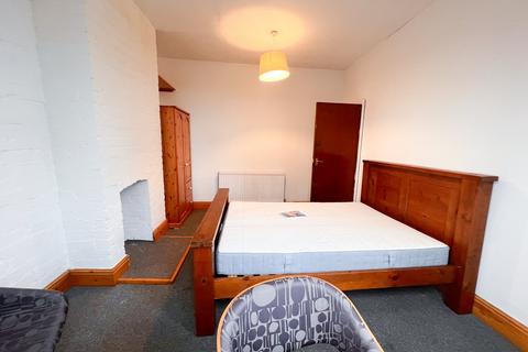 4 bedroom house to rent, Arnos Vale, Bristol BS4