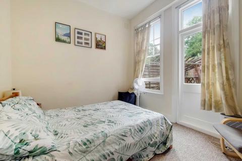 1 bedroom flat for sale, Talbot Road, London N6