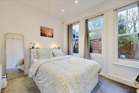 1 bedroom flat for sale, Talbot Road, London N6