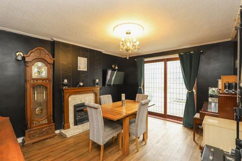 3 bedroom detached house for sale, Chesterfield Road, Chesterfield S43