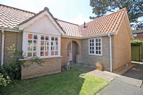 2 bedroom semi-detached bungalow for sale, Station Road, Holt NR25