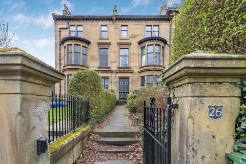 3 bedroom duplex to rent, Cleveden Gardens, Kelvinside, Glasgow, G12