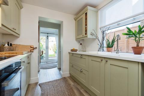 13 Jarvis Road, South Croydon, CR2 6HW