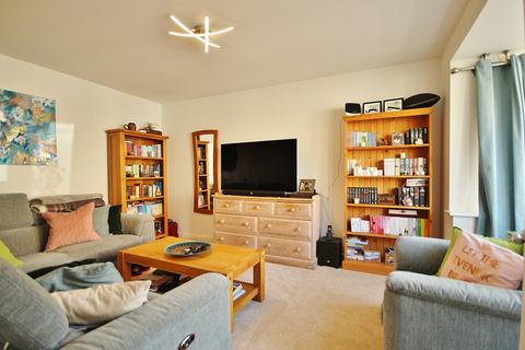 38 Spitfire Drive, Witney, OX29 7BF