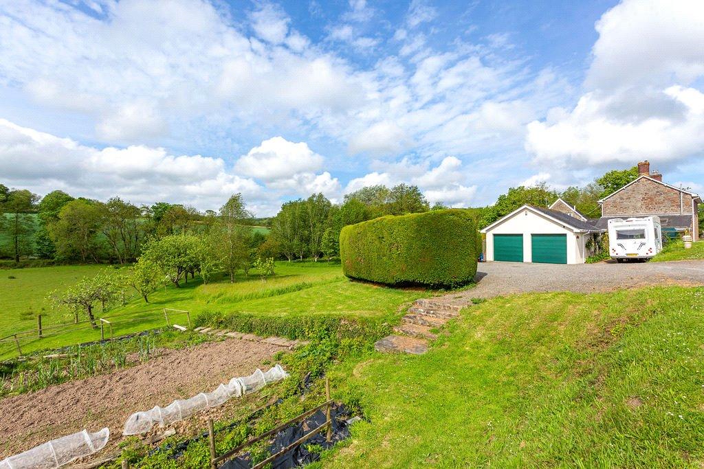 Littleham, Bideford, Devon, EX39 5 bed detached house for sale £1,100,000