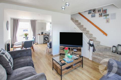 36 High Point, London, SE9 3NZ