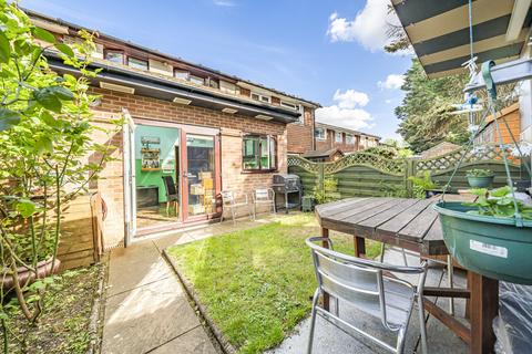 18 Freeman Road, Morden, SM4 6AR