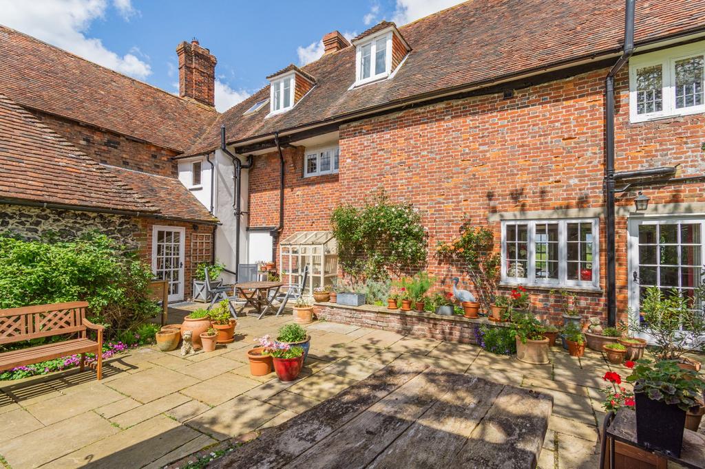 Courtyard Terrace