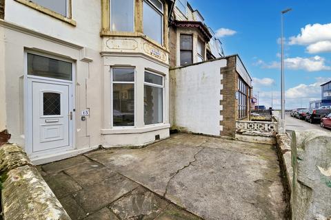 4 bedroom terraced house to rent, Woodfield Road, Blackpool, Lancashire