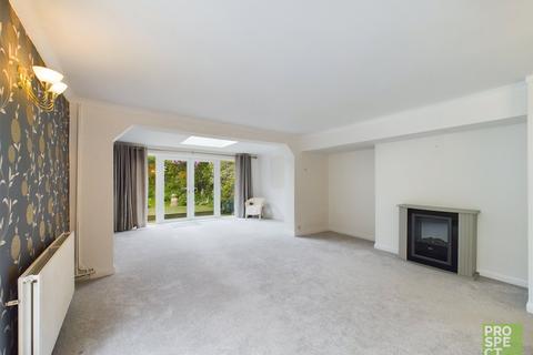 4 bedroom semi-detached house to rent, Frimley Grove Gardens, Frimley, Camberley, Surrey, GU16
