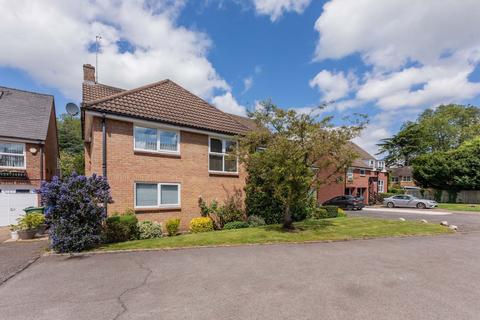 4 bedroom detached house for sale, Horseguards Drive, Maidenhead SL6