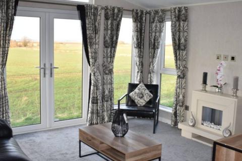 2 bedroom lodge for sale, Eastland Meadows Country Park