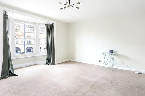 1 bedroom apartment to rent, High Street, Winchester, Hampshire, SO23