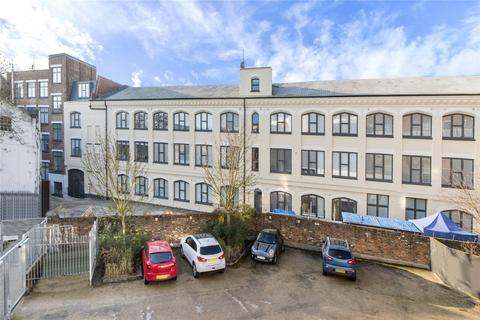 2 bedroom flat for sale, Grafton Yard, London