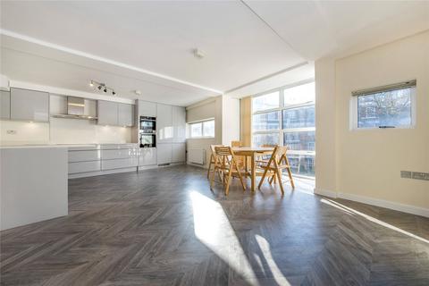 2 bedroom flat for sale, Grafton Yard, London