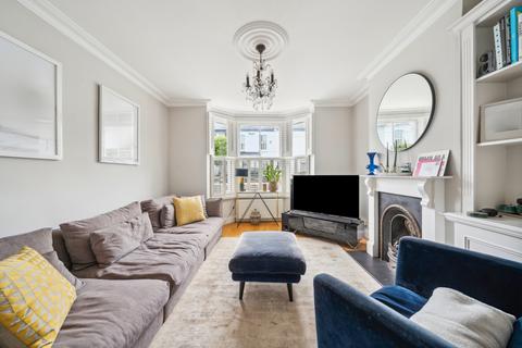 4 bedroom terraced house to rent, Devonshire Road, London
