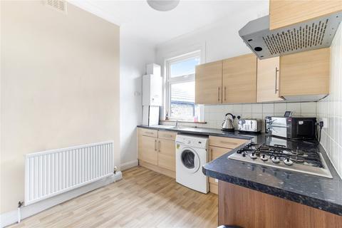 3 bedroom apartment for sale, Buckingham Road, London, N22