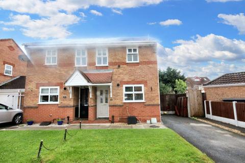 2 bedroom semi-detached house to rent, Linnet Close, Newton-Le-Willows, WA12