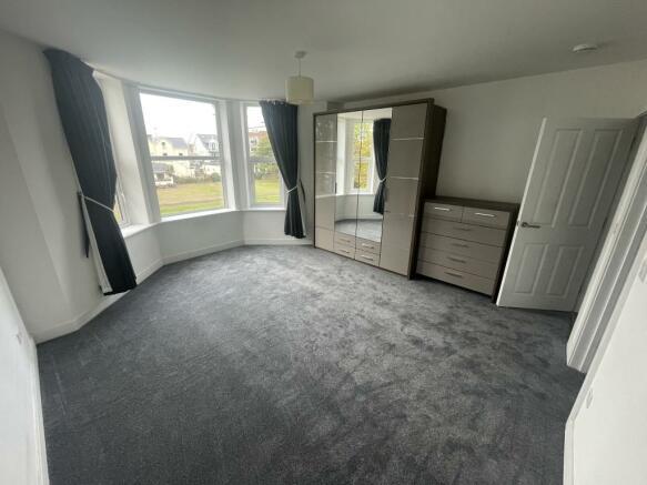Bedroom 1.jpeg