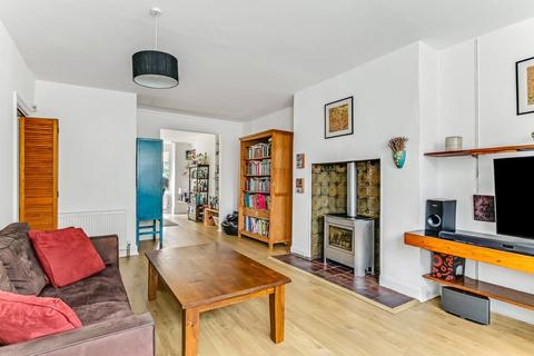 2 bedroom apartment for sale, Fairhazel Gardens, South Hampstead